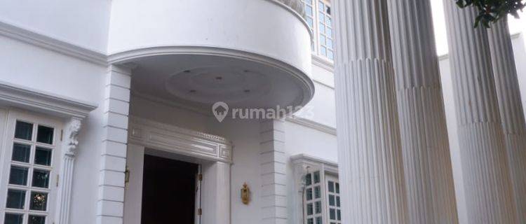 Dijual Rumah Siap Huni Lokasi Strategis di Menteng Jakpus 1