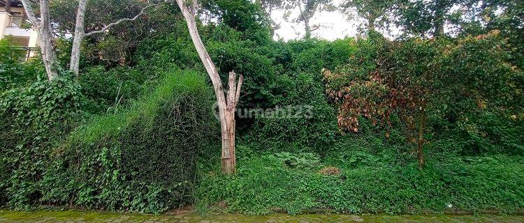 Tanah di Villa istana bunga HGB bentuk downslop view gunung 1