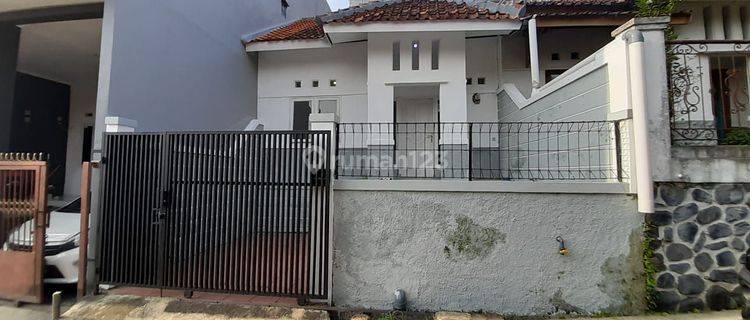 Rumah Cantik Siap Huni Di Griya Citra Handayani Jatinangor Shm 1