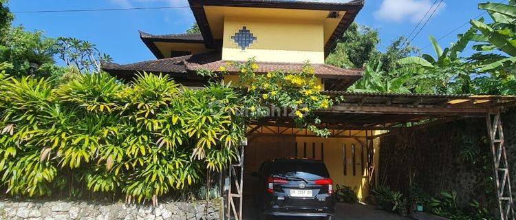 Di jual Rumah 2 lantai Perumahan Elit 1