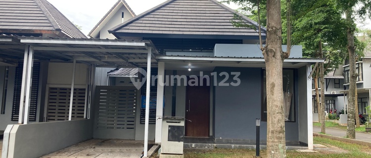 Hook House 163 M² In Kedaton Bsb City 1