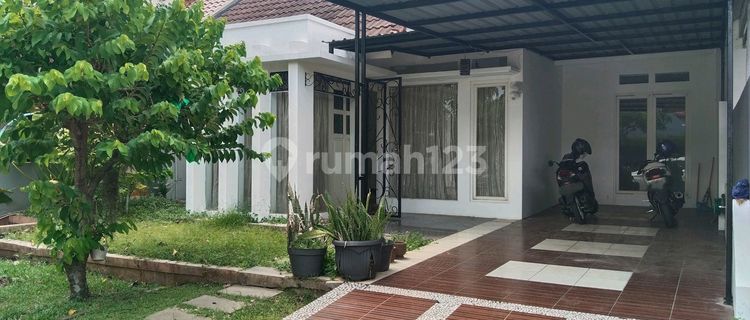 Rumah Lt 180 M² Di Graha Taman Bunga Bsb City 1