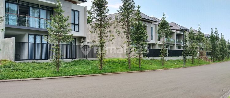 Rumah View Danau Full Furnished Di Hilago Bsb City 1