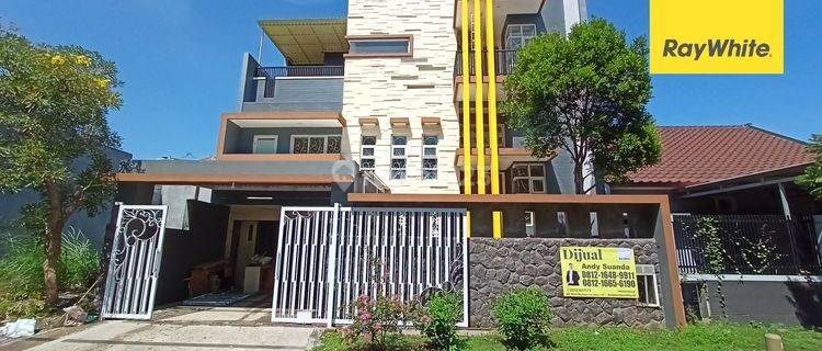 Dijual Hunian Exclusive 3 Lantai Di Puri Surya Jaya Sidoarjo 1