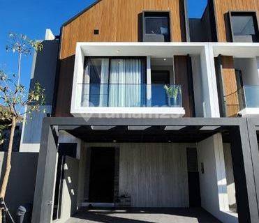 Rumah Di Citraland Surabaya 1