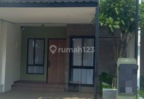 Dijual Rumah Modern Spacious Lokasi Strategis di Tangerang Kota 1