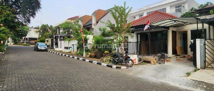 Dijual Rumah Cantik Dalam Komplek Elite Villa Cinere Mas 1