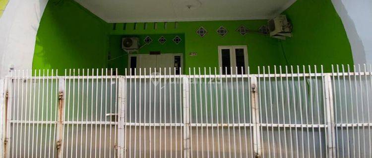 Rumah 2 Lantai SHM di Perumnas Klender, Jakarta Timur 1