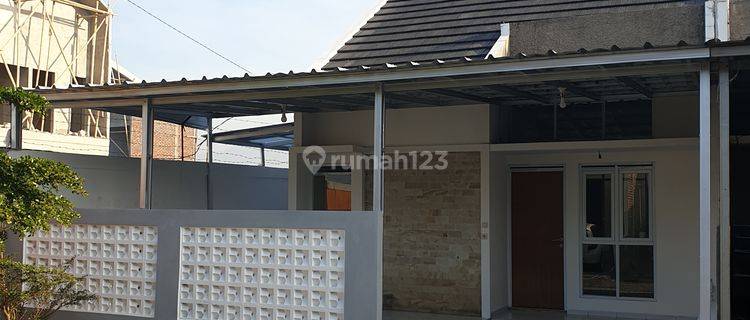 Rumah Luas Full Renovasi Di Grand Zamzam Residence 1