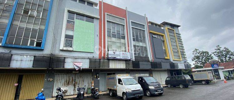 Ruko di Pasar Modern Batununggal Bandung 1