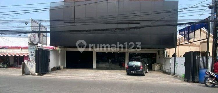 Large Commercial Ruko, 12m Wide Frontage, Main Road in Kramat Jati 1