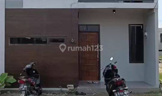 Rumah Huk Brandnew 3 Kamar Tidur 2 Lantai Sepatan Grande Tangerang 1