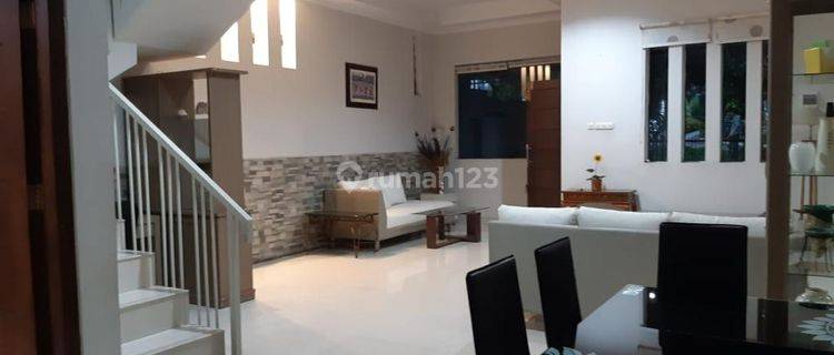 Dijual Rumah Setra Duta Full Furnished 1