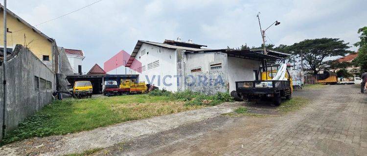 Tanah selangkah ke poros jalann besar dekat terminal arjosari dan araya 1