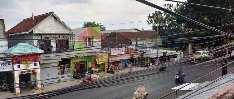 Ruko siap huni lokasi strategis di area Blimbing malang  1