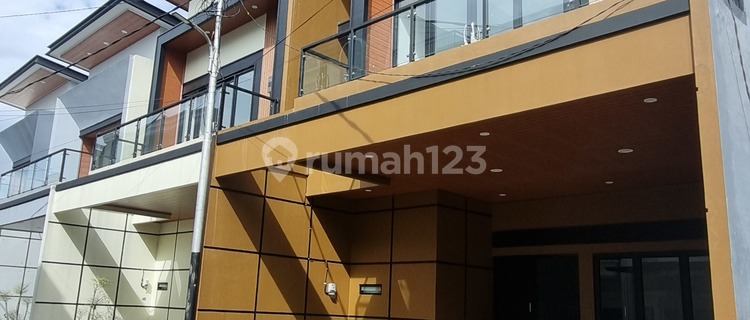 Dijual Rumah 2lantai Jakarta 1
