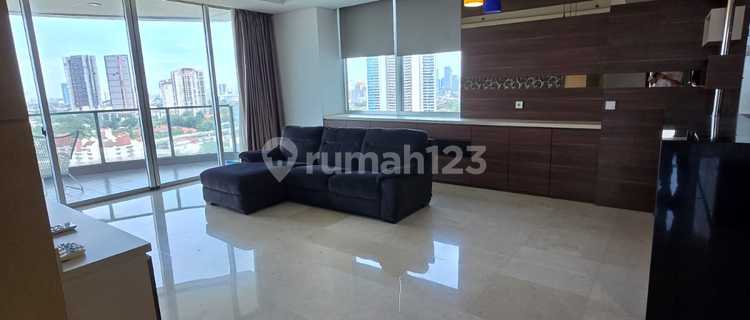 For Rent Kemang Village Tower Ritz Apartment. 4 bedrooms 1