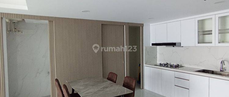 Apartemen Taman Anggrek 2 BR Semi Furnished Sudah Renovasi 1