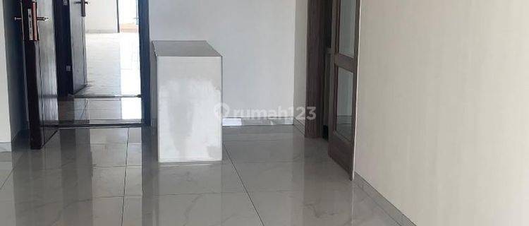 Apartement Sky House 4 BR 120m2 Furnished Bagus 1