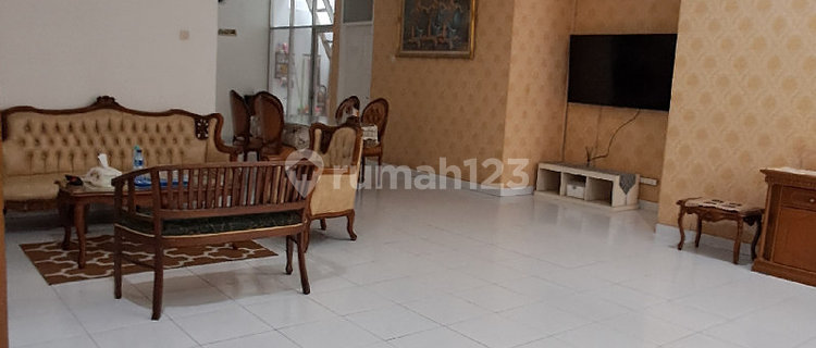 Rumah 1,5 Lantai Nyaman, Strategis, Pulomas, Jaktim R2317 1