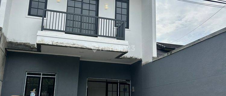 Rumah 2 Lantai Baru SHM di Turangga, Bandung 1