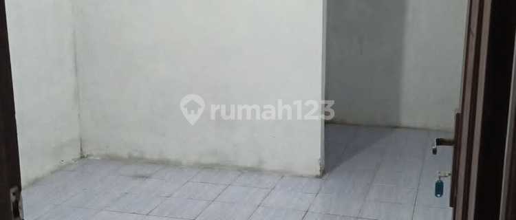 Dijual kontrakan  12 pintu serdang kulon 1