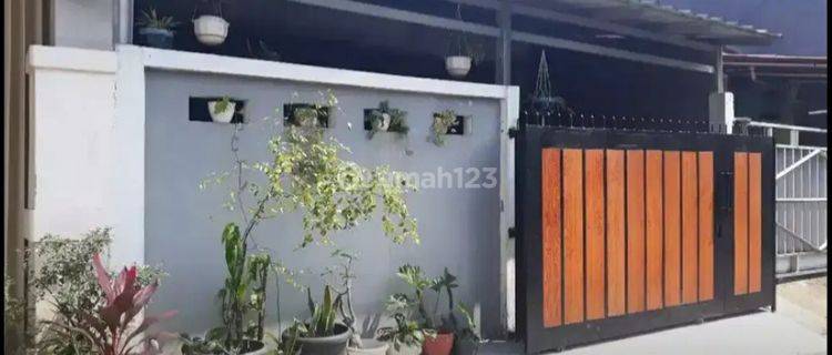 Rumah Bagus Di Bogor Sudah Renov Pagar 1