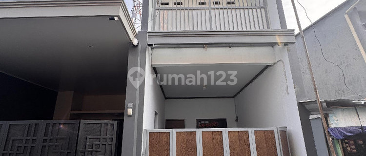 Minimalist Cute House in the Middle of the City on Cipto Street 1