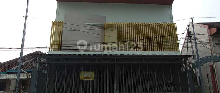 New Ready-to-Use Shop House on Jalan Nyi Mas Gandasari-Cirebon 1