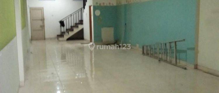 Ruko Strategis Untuk Kantor Dan Usaha Perintis Sarijadi Bandung  1