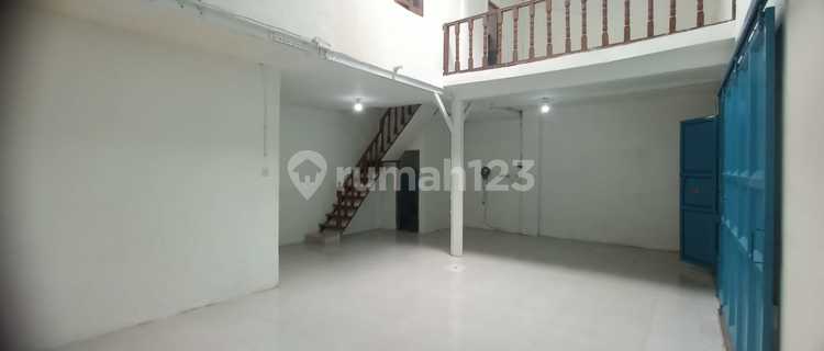1.5-STORY COMMERCIAL SPACE ON SUDIRMAN STREET BANDUNG 1