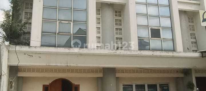 DISEWAKAN RUKO 3 LANTAI MAINROAD JALAN KOPO RAYA 1