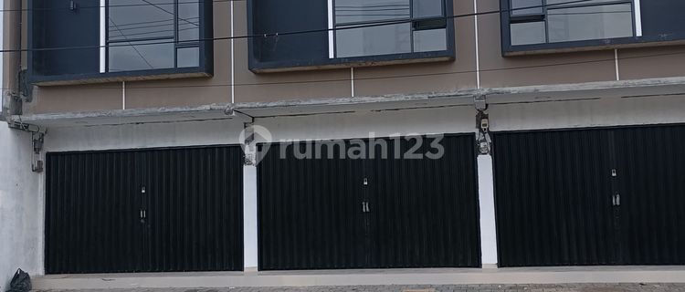 RUKO BARU SIAP PAKAI MAINROAD LEMBANG RAYA  1