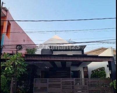 Rumah Nyaman Full Furnished 2 Lantai Di Pondok Bambu Jakarta Tim 1