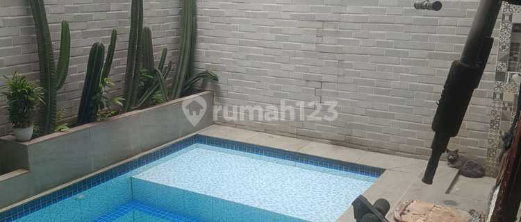 Rumah 2Lt Ada Kolam Renang,Legenda Wisata Cibubur 1