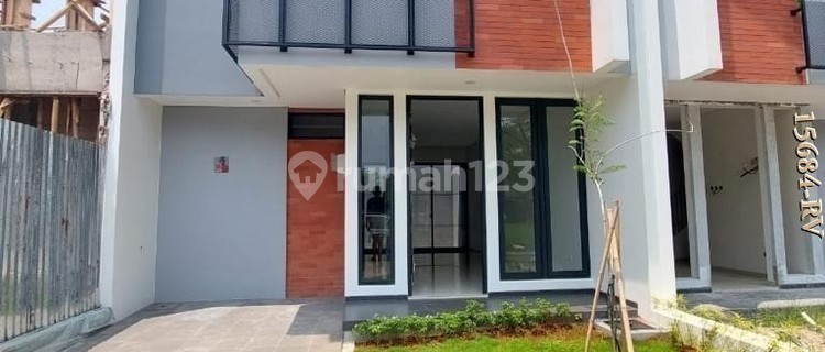 Dijual Rumah Siap Huni di Kebayoran Harmony 1