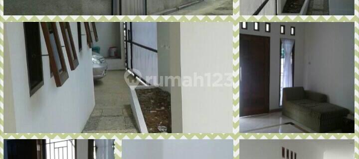For Sale House in the City Center at Radio Dalam, South Jakarta 1
