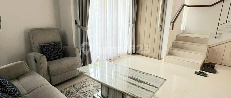 Modern Minimalist House in Caelus Greenwich Park 1