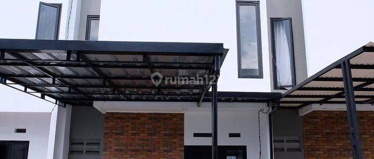 Rumah Baru Strategis di Komplek Arcamanik Cisaranten Kulon 1