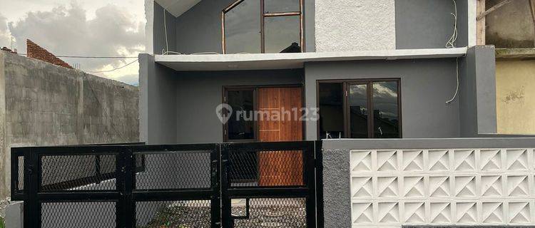 Rumah dijual lokasi strategis akses mudah  1