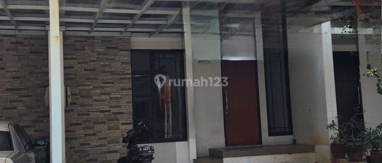 Rumah Cantik Harga Murah, Ready Huni Lokasi Strategis di Cluster Asia, Green Lake City, Tangerang 1