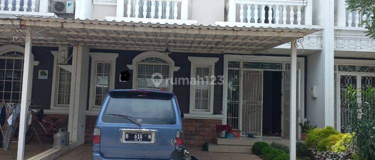 Disewakan Cepat Rumah Semi Furnished 2 Lantai Siap Huni Harga Murah, Bebas Banjir Lokasi Strategis di Cluster West Europe, Green Lake City, Tangerang 1