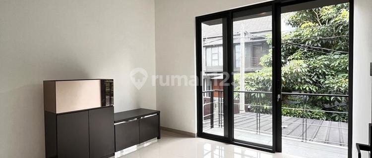 Affordable 2-Story Ready-to-Occupy House with Good SHM in Pondok Hijau 1