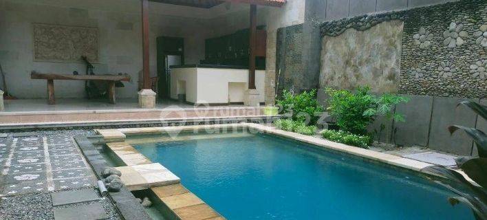Strategis Villa di Sanur ada Pool Lokasi Menarik TT 1