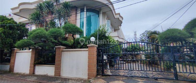 Rumah mewah minimalis siap huni 1