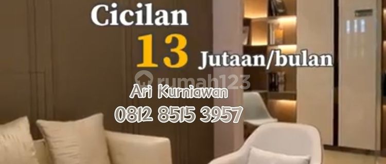 ADORA primes Terravia 2.7 million for homes in front of the mall! Discount up to 12.5%, 0% down payment mortgage & FREE 4 AC units. 1