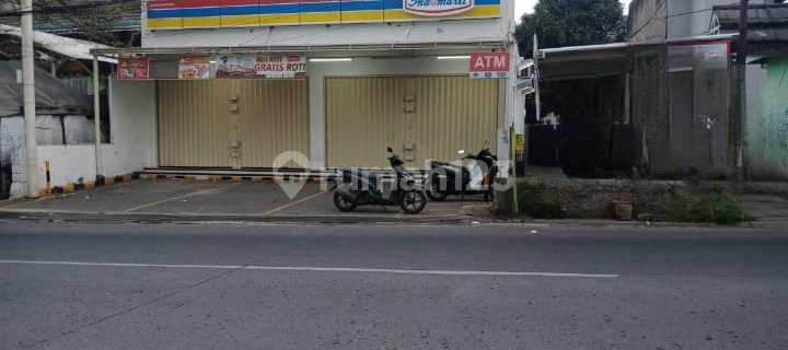 Shop House and Spacious, Well-Maintained, Move-In Ready, Fully Furnished Home on Main Road in Cihanjuang. 1