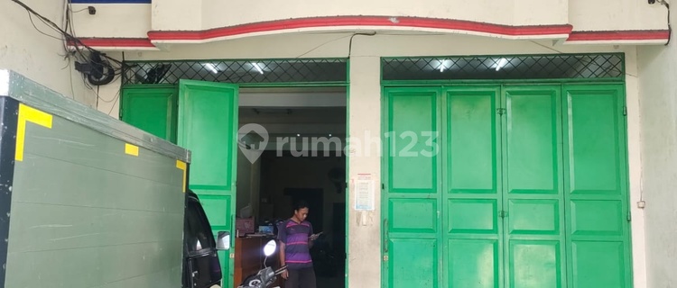 Sell 2-Story Shop House Below Market Price in Kota Bambu, West Jakarta 1