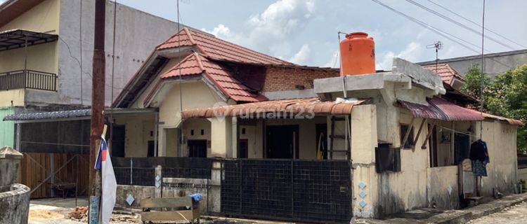 Rumah Siap Huni Dijual di Jl. Merak Sakti Pekanbaru 1