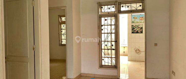 Rumah Nyaman Terawat Harga Murah di Legenda Wisata Cibubur 1